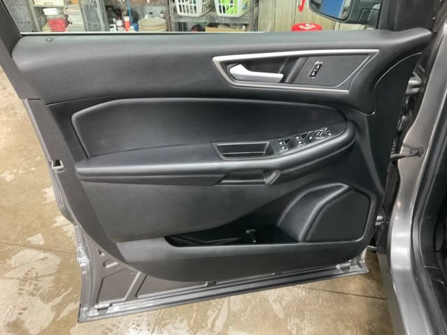 Certified 2023 Ford Edge SEL w/ Convenience Package AWD/4WD image 5
