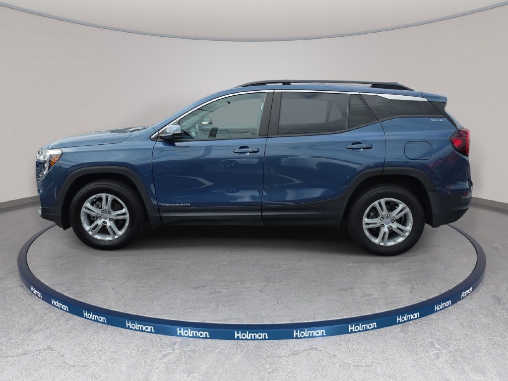 Used 2024 GMC Terrain SLE w/ Driver Convenience Package AWD/4WD image 8