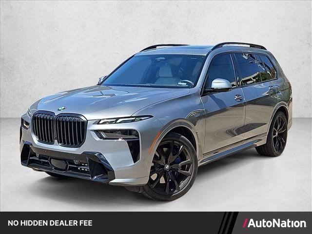 Used 2023 BMW X7 xDrive40i w/ M Sport Package AWD/4WD image 1