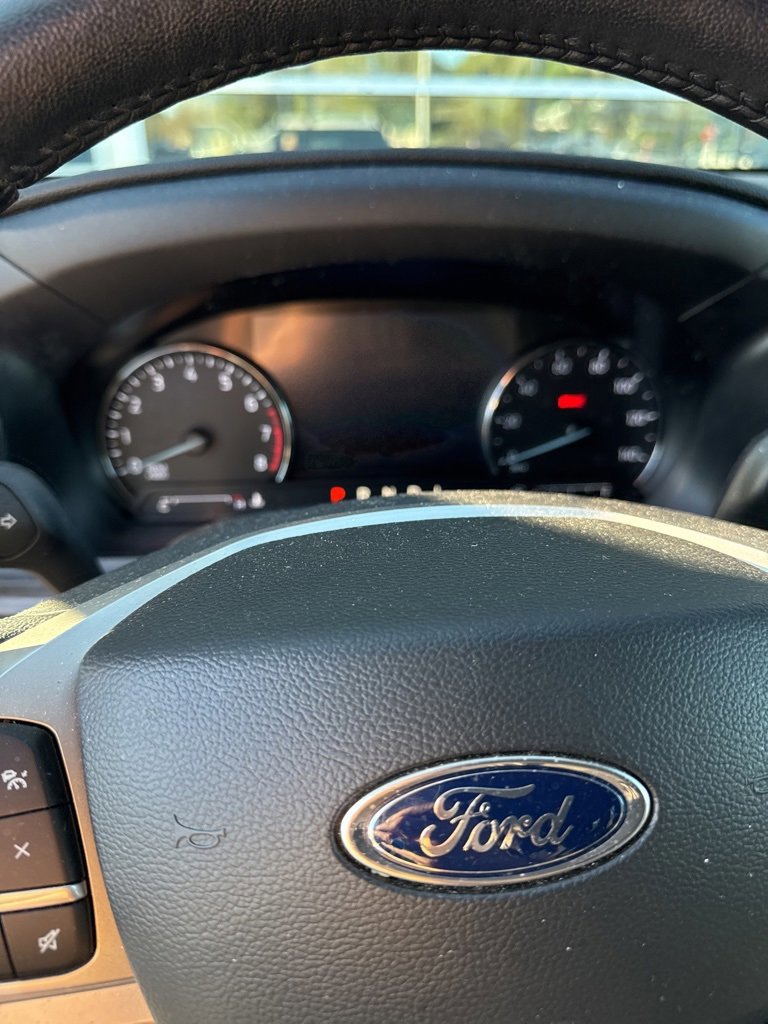 Certified 2022 Ford Explorer Limited w/ Equipment Group 301A image 8