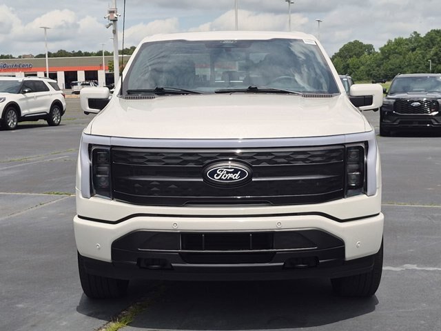 Certified 2025 Ford F150 Lightning Platinum AWD/4WD image 9