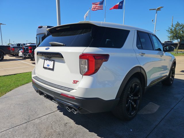 Certified 2022 Ford Explorer ST w/ Equipment Group 401A AWD/4WD image 5