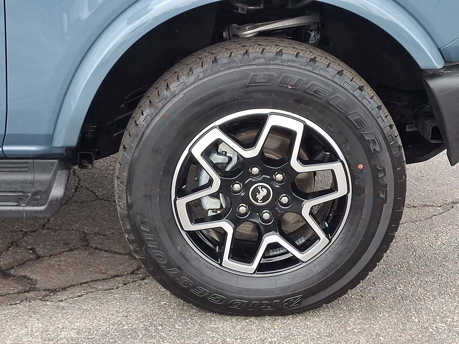 Certified 2025 Ford Bronco Outer Banks image 8