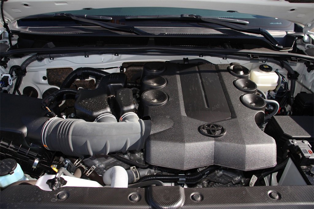 Used 2024 Toyota 4Runner SR5 image 29