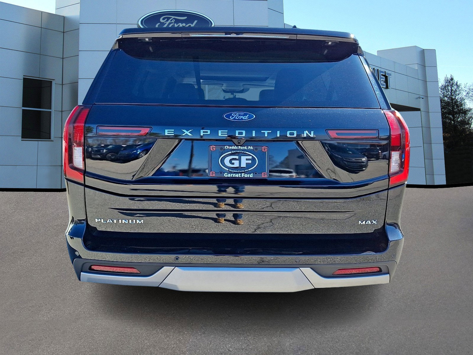 Certified 2025 Ford Expedition Max Platinum w/ Driver's Package image 7