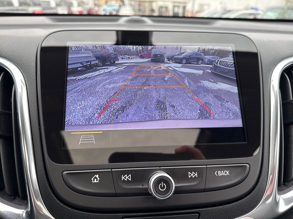 Used 2019 Chevrolet Equinox LT w/ Sun & Navigation Package image 24