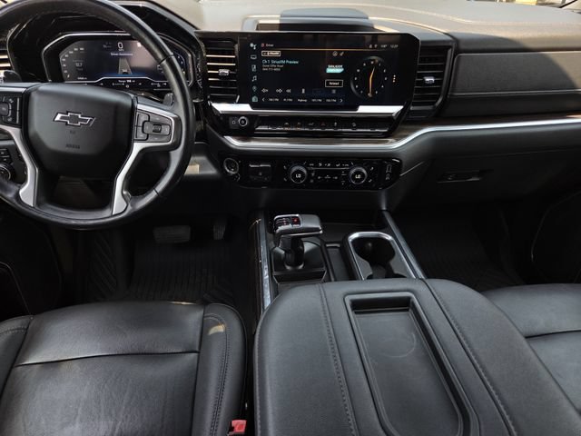 Used 2022 Chevrolet Silverado 1500 LT Trail Boss w/ Convenience Package II AWD/4WD image 8