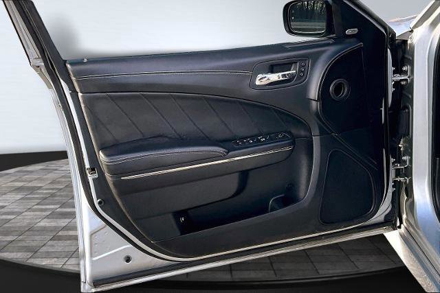 Used 2019 Dodge Charger SRT Hellcat image 25