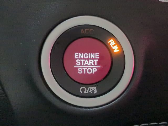 Used 2022 Dodge Challenger SRT Hellcat image 30