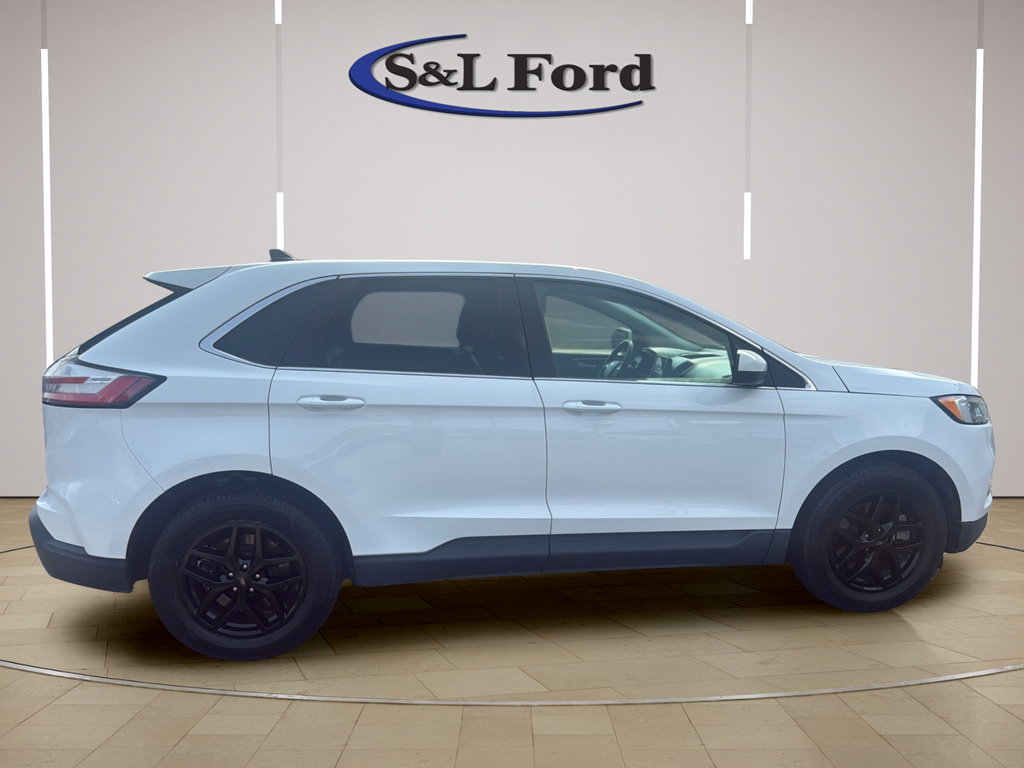 Certified 2024 Ford Edge SEL AWD/4WD image 9