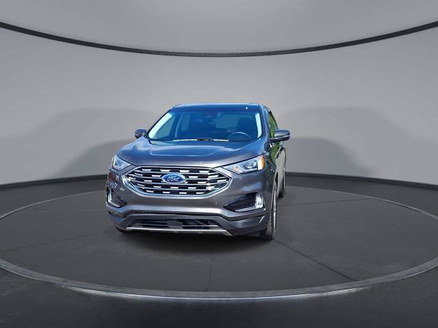 Certified 2020 Ford Edge SEL w/ Convenience Package AWD/4WD image 3