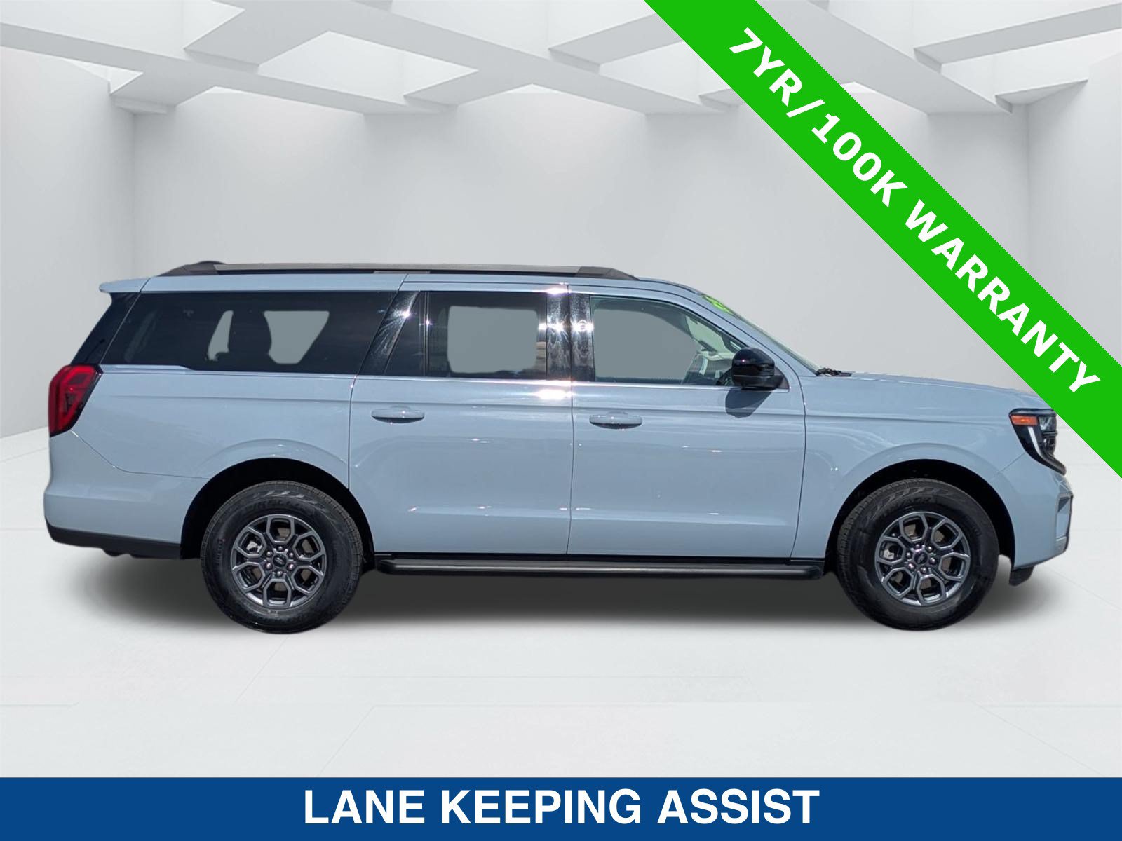 Certified 2025 Ford Expedition Max Active RWD image 4