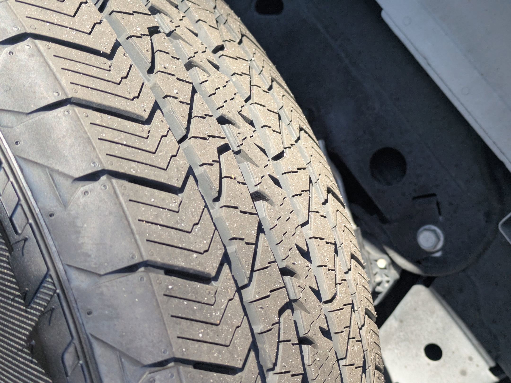 Certified 2023 Ford F150 Lariat w/ Equipment Group 502A High image 9