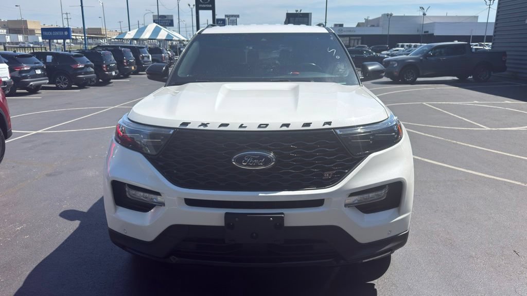 Certified 2020 Ford Explorer ST w/ ST Street Pack AWD/4WD image 3