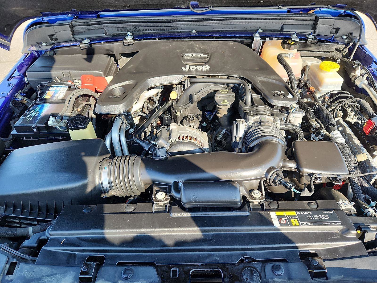 Used 2018 Jeep Wrangler Unlimited Sahara image 29