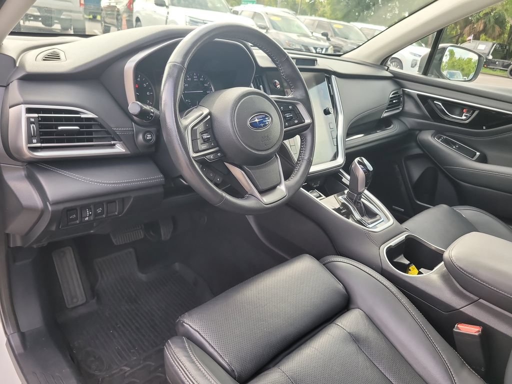 Used 2020 Subaru Outback Limited AWD/4WD image 17