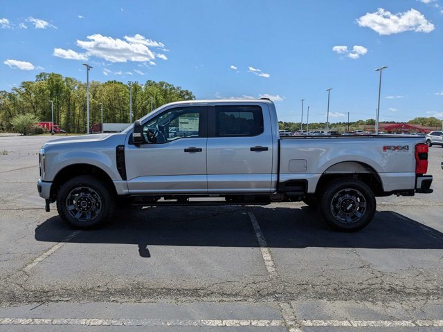 Certified 2024 Ford F250 XL w/ STX Appearance Package AWD/4WD image 6