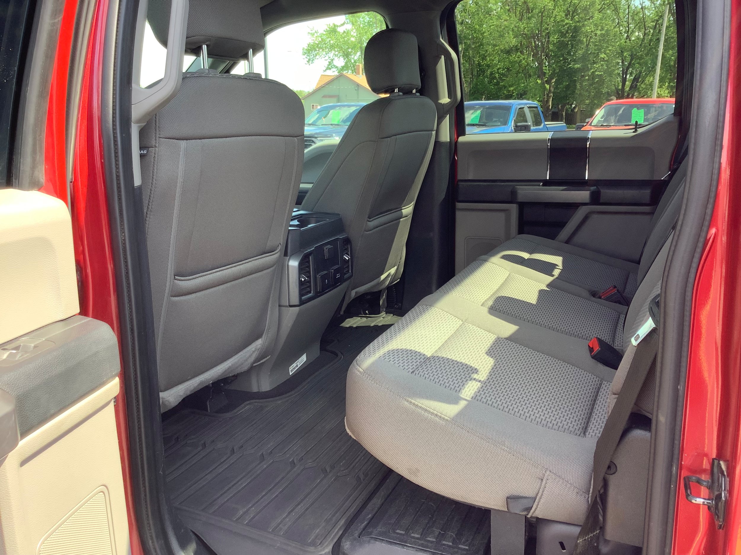 Certified 2021 Ford F250 XLT w/ XLT Value Package AWD/4WD image 13