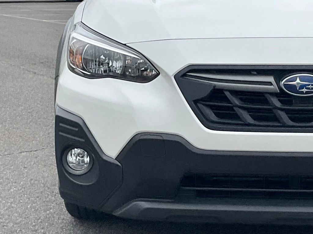 Used 2022 Subaru Crosstrek 2.5i Sport w/ Moonroof Package AWD/4WD image 2