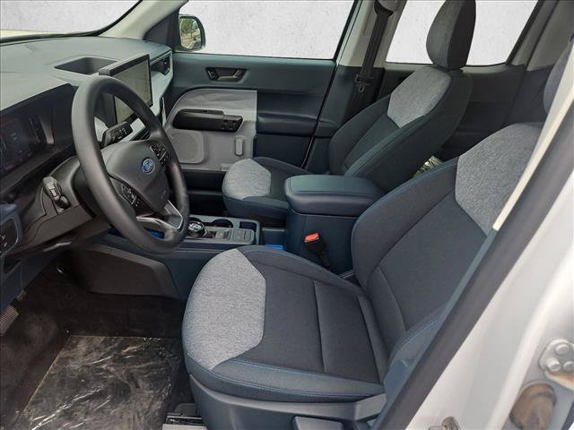 Certified 2025 Ford Maverick XLT w/ 4K Tow Package AWD/4WD image 15