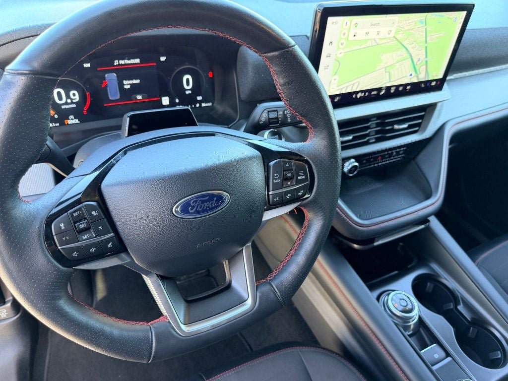 Certified 2025 Ford Explorer ST-Line AWD/4WD image 27
