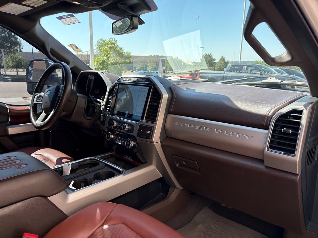 Certified 2022 Ford F350 King Ranch w/ King Ranch Ultimate Package AWD/4WD image 29
