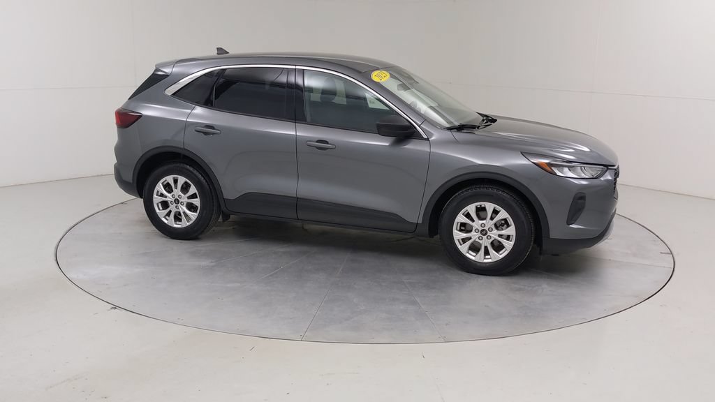 Certified 2023 Ford Escape Active w/ Cold Weather Package FWD image 11