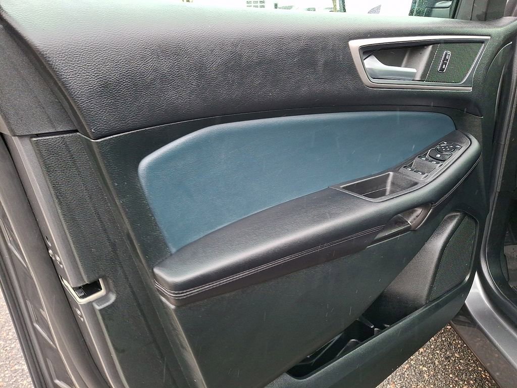 Certified 2022 Ford Edge SEL w/ Sport Appearance Package image 14