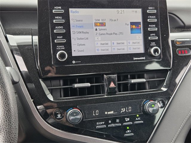 Used 2023 Toyota Camry LE image 18