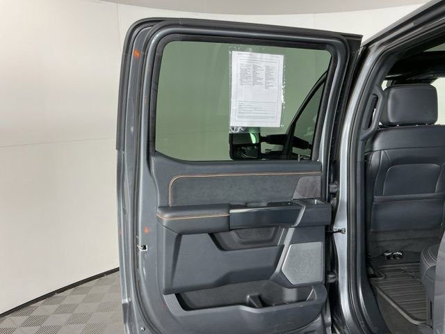 Certified 2024 Ford F450 Platinum w/ FX4 Off-Road Package AWD/4WD image 32