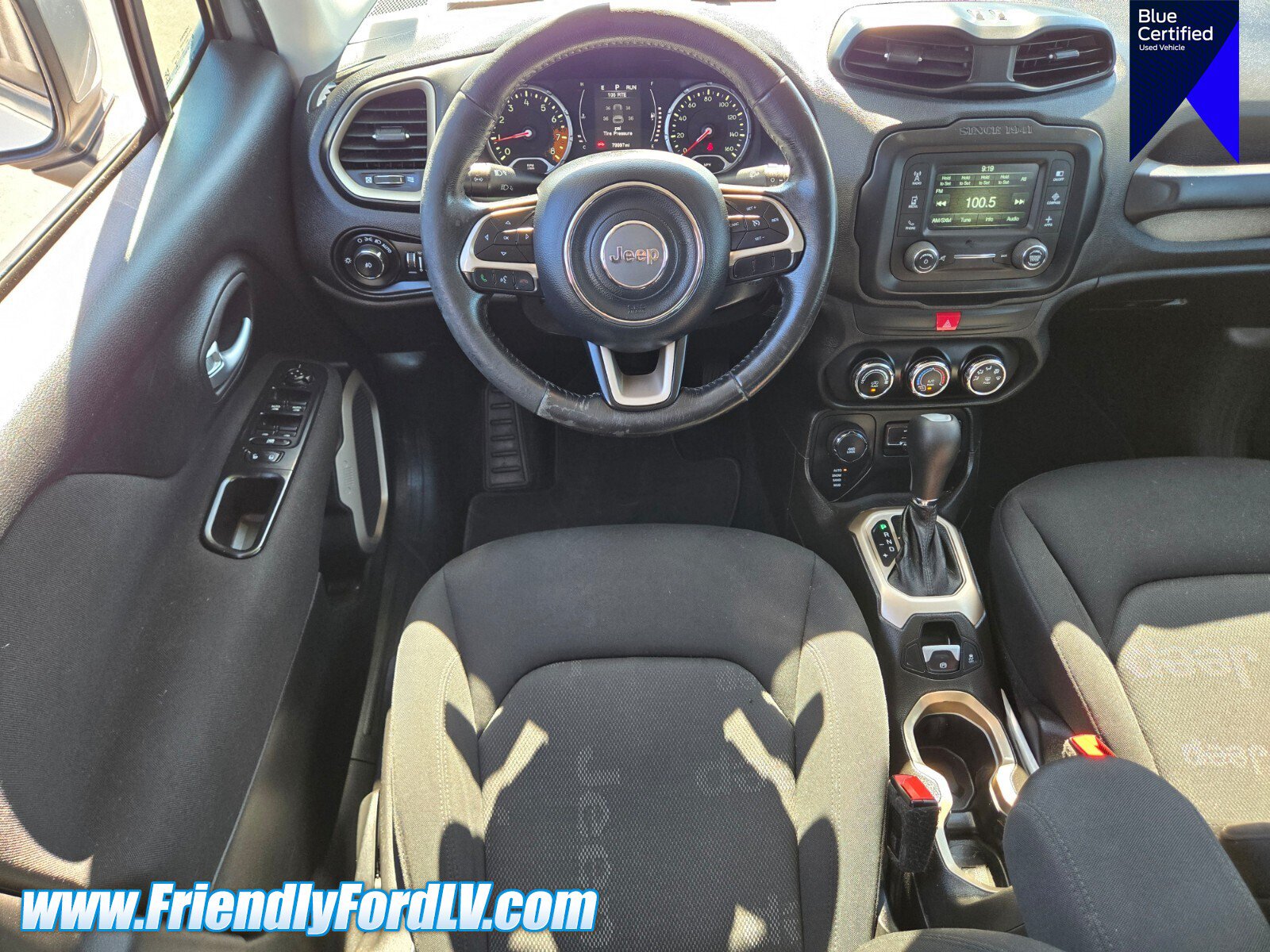 Used 2017 Jeep Renegade Latitude AWD/4WD image 11
