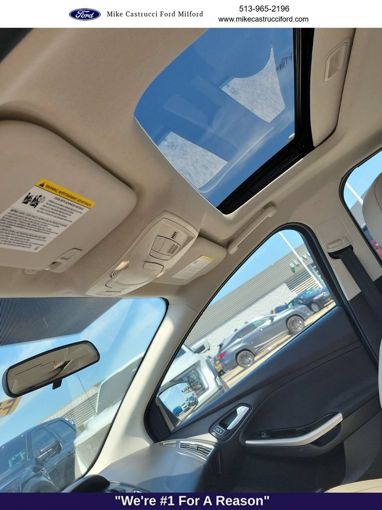 Certified 2018 Ford Focus Titanium FWD image 23