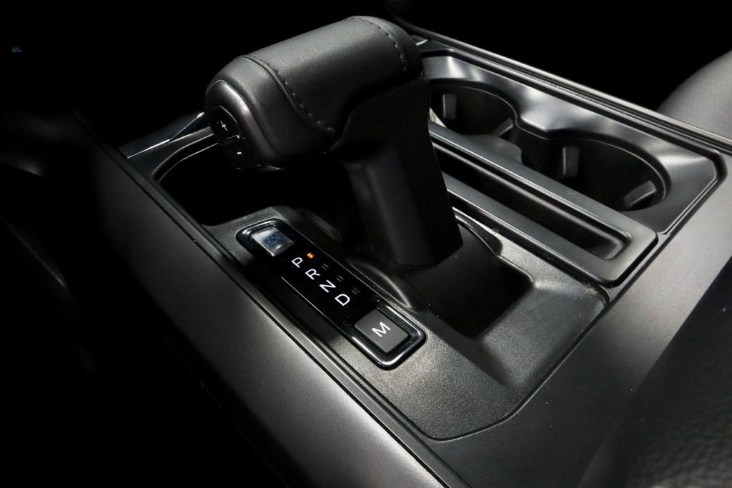 Certified 2025 Ford F150 Lariat AWD/4WD image 32