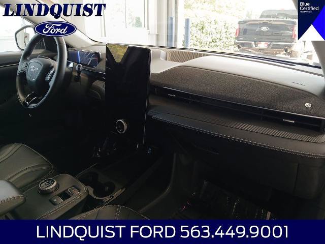 Certified 2023 Ford Mustang Mach-E Premium AWD/4WD image 17