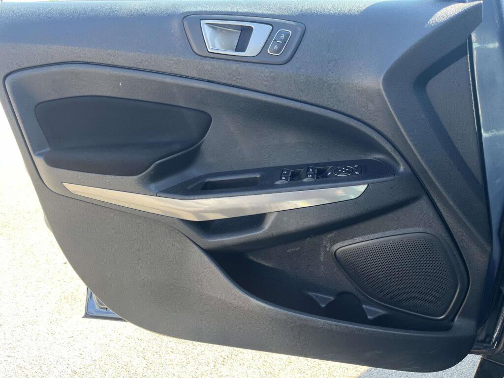Certified 2022 Ford EcoSport SE AWD/4WD image 29