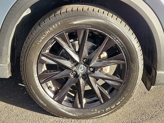 Used 2023 MAZDA CX-5 Carbon Edition image 9