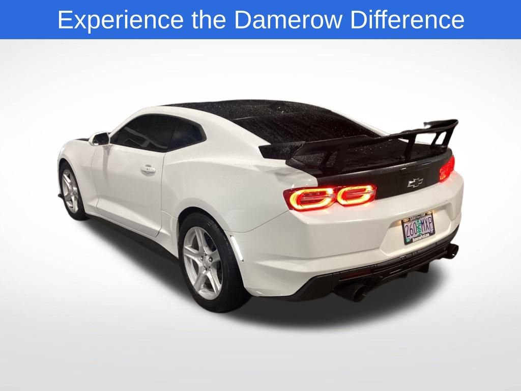 Used 2020 Chevrolet Camaro LT image 3