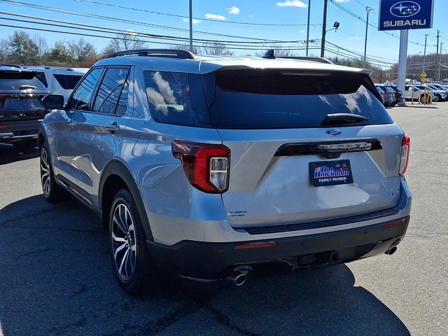 Certified 2023 Ford Explorer ST-Line w/ Class IV Trailer Tow Package image 8