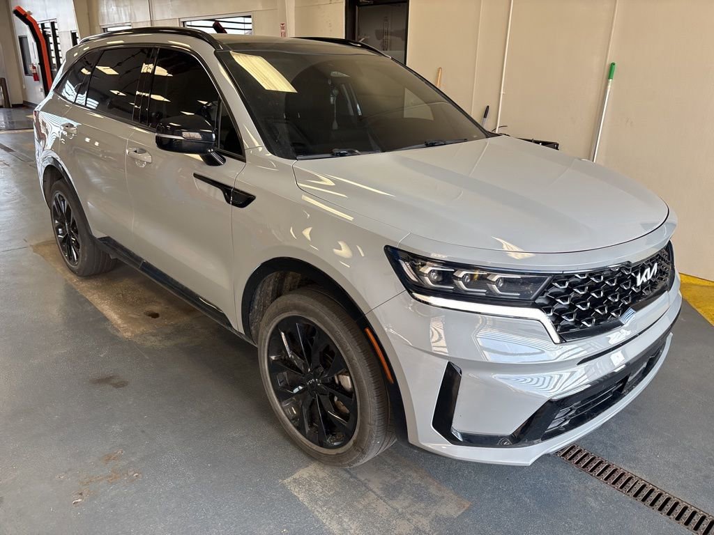 Used 2023 Kia Sorento SX AWD/4WD image 1