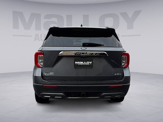 Certified 2021 Ford Explorer XLT w/ Equipment Group 202A image 4