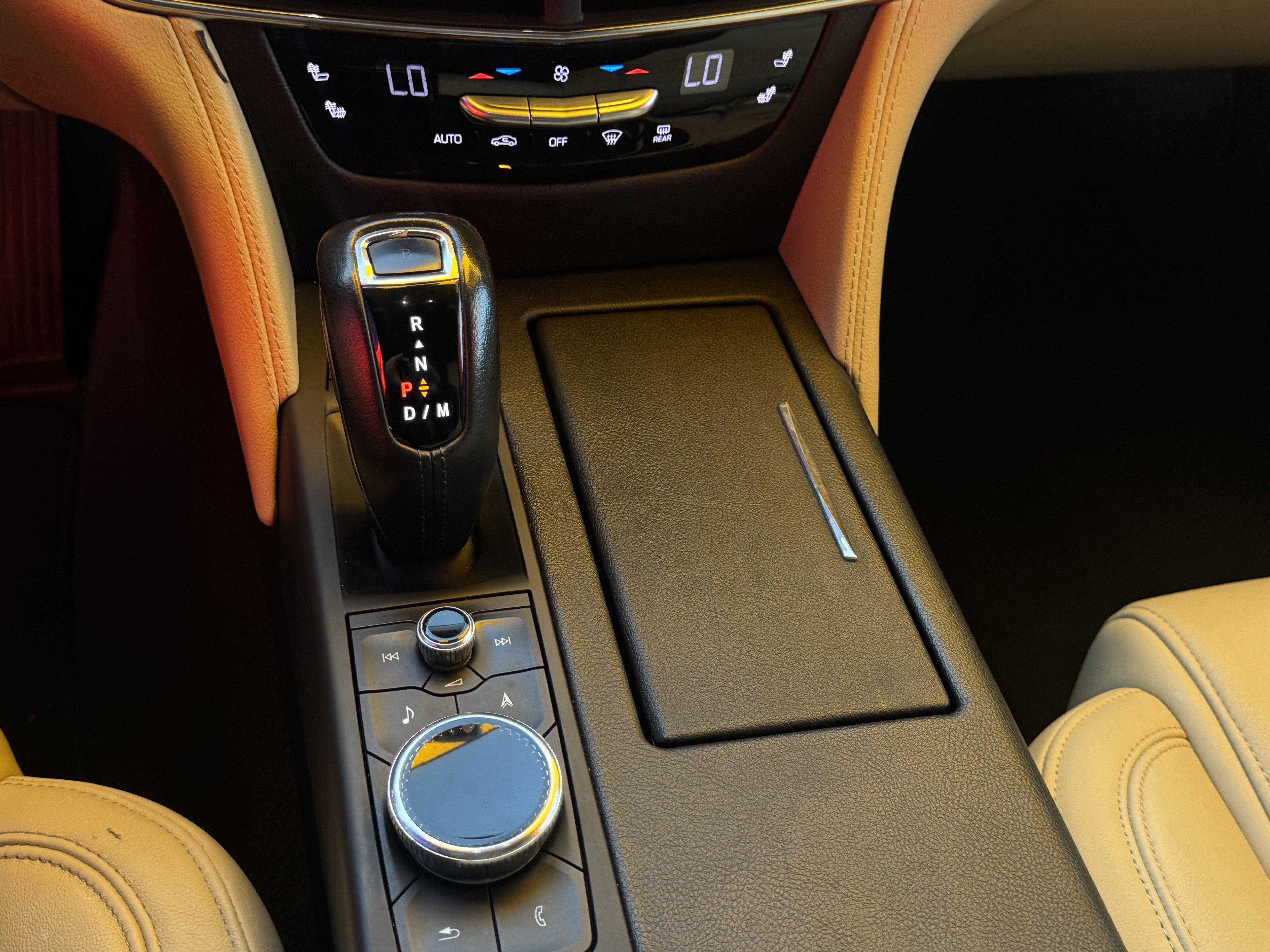 Used 2019 Cadillac CT6 Luxury w/ Driver Awareness Package image 20