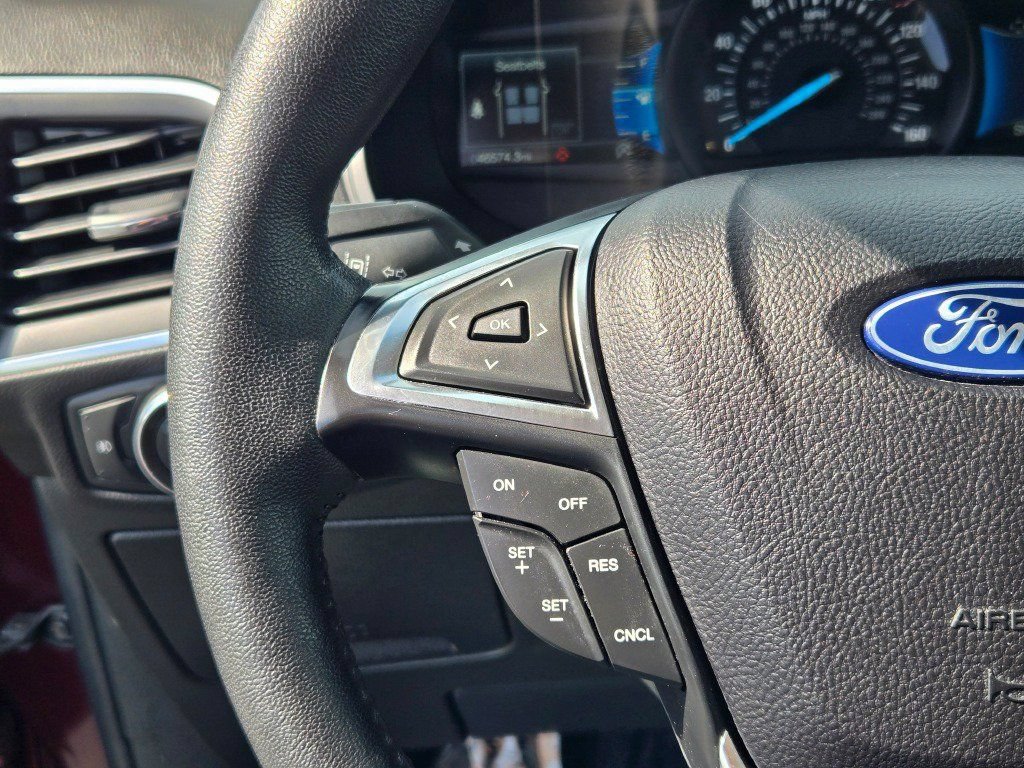 Certified 2022 Ford Edge Titanium AWD/4WD image 32