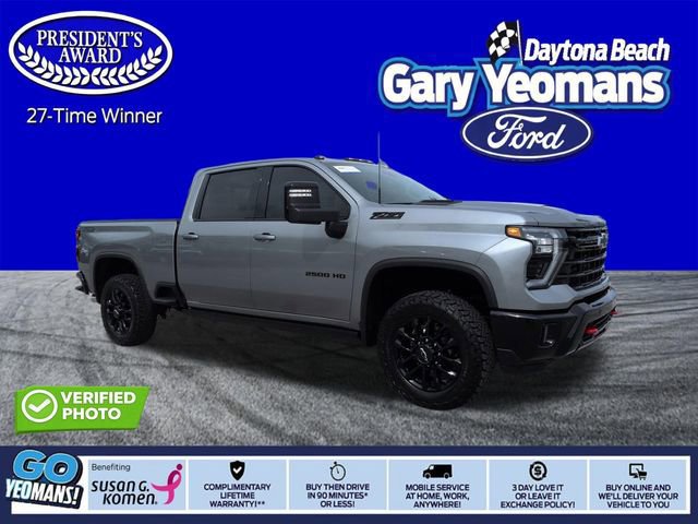 Used 2025 Chevrolet Silverado 2500 LTZ w/ LTZ Plus Package image 7
