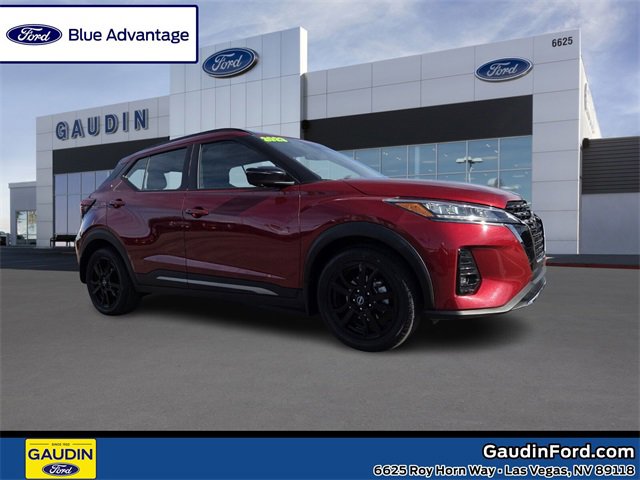 Used 2023 Nissan Kicks SR image 1