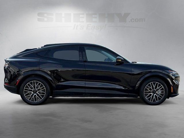 Certified 2025 Ford Mustang Mach-E Premium image 6