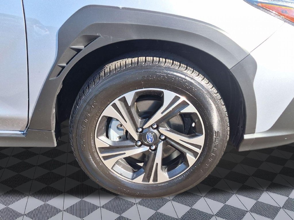 Used 2025 Subaru Crosstrek 2.5i Premium AWD/4WD image 27
