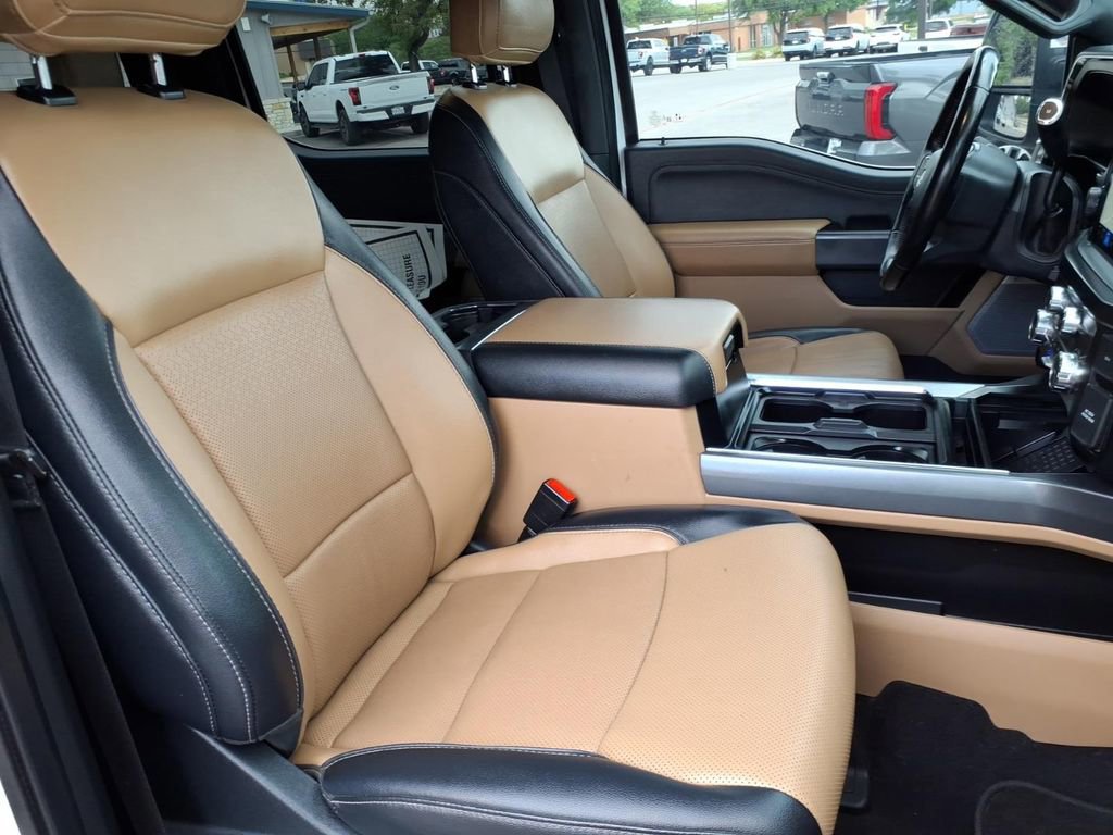 Certified 2023 Ford F250 Lariat w/ Lariat Ultimate Package image 9