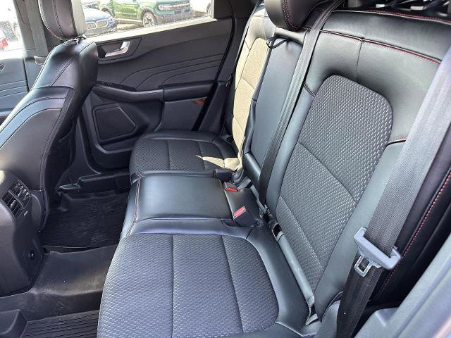 Certified 2024 Ford Escape ST-Line w/ Tech Pack #1 AWD/4WD image 16