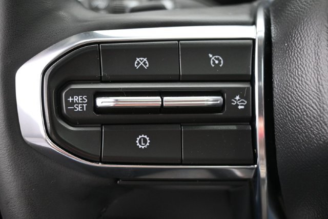 Used 2024 GMC Acadia Elevation FWD image 18