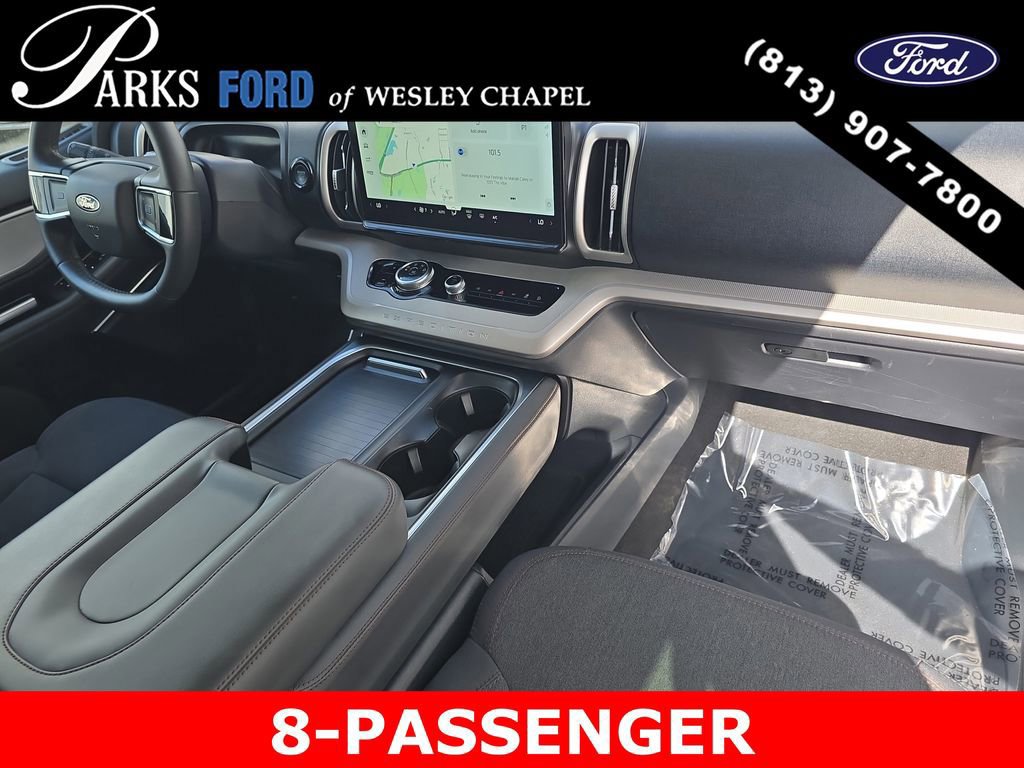 Certified 2025 Ford Expedition Active image 11
